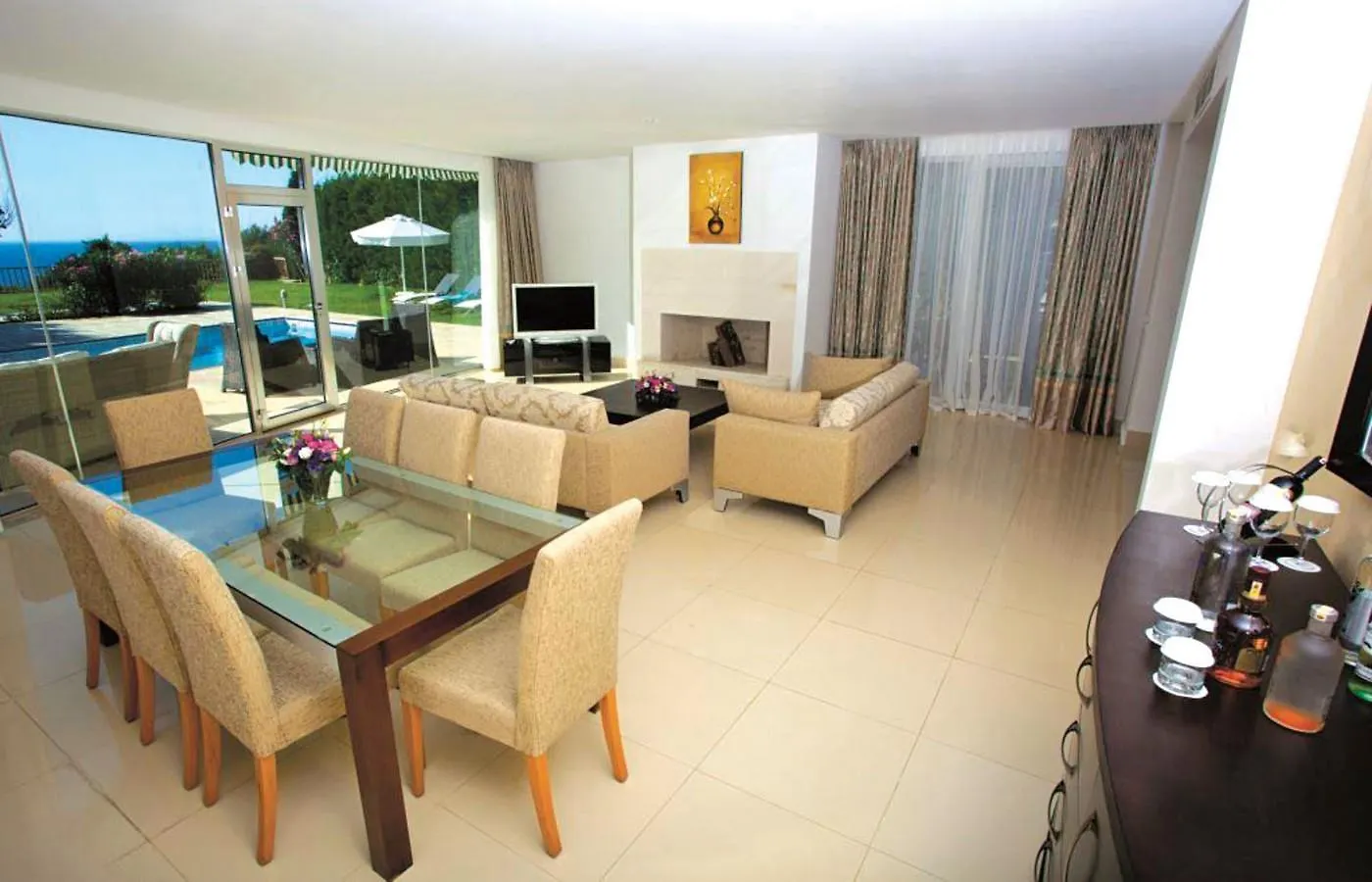 Hilton Bodrum Turkbuku Resort & Spa Göltürkbükü